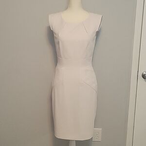 Elegant Gianni Bini Sheath Dress with Pockets - Size 4